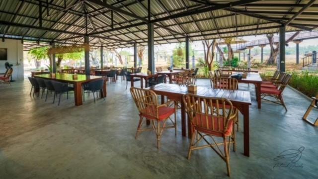 Elephant View Camp Ban Huai Thawai Exterior photo