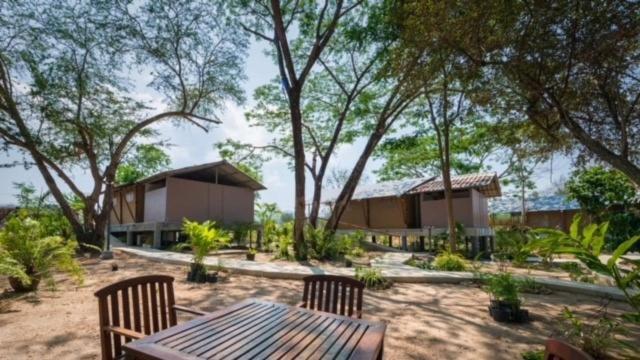 Elephant View Camp Ban Huai Thawai Exterior photo